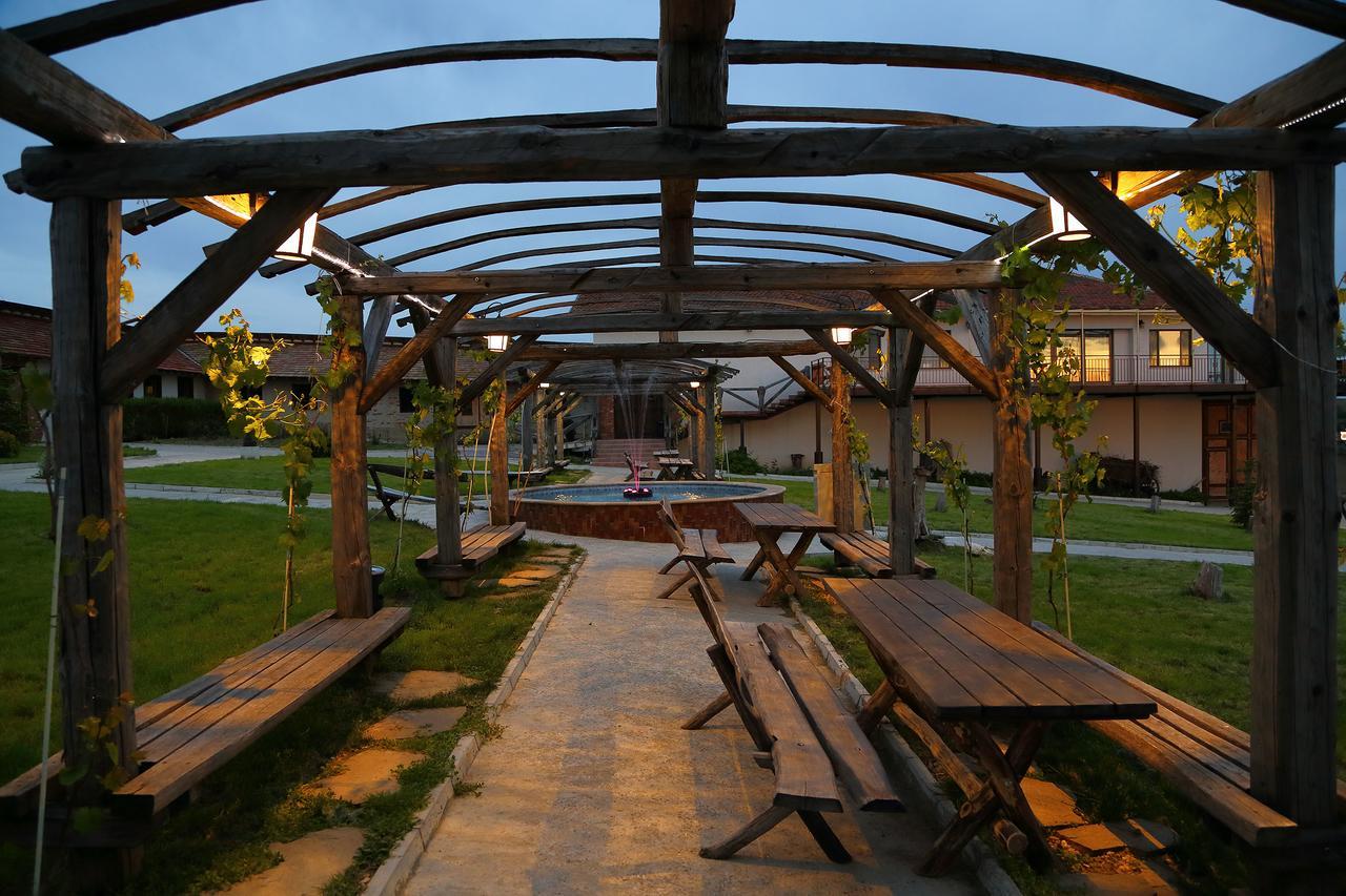 Seven Generations Winery Hotel Mechka Esterno foto